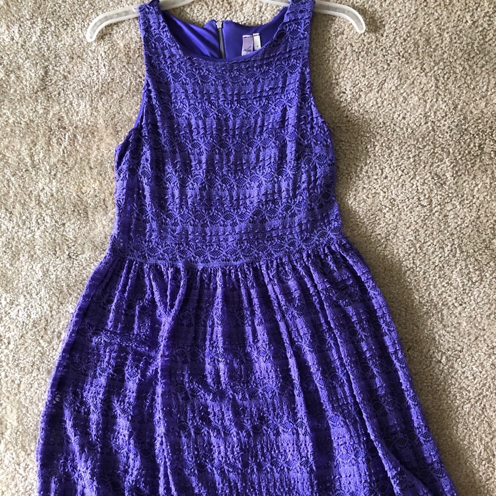 Lace dress